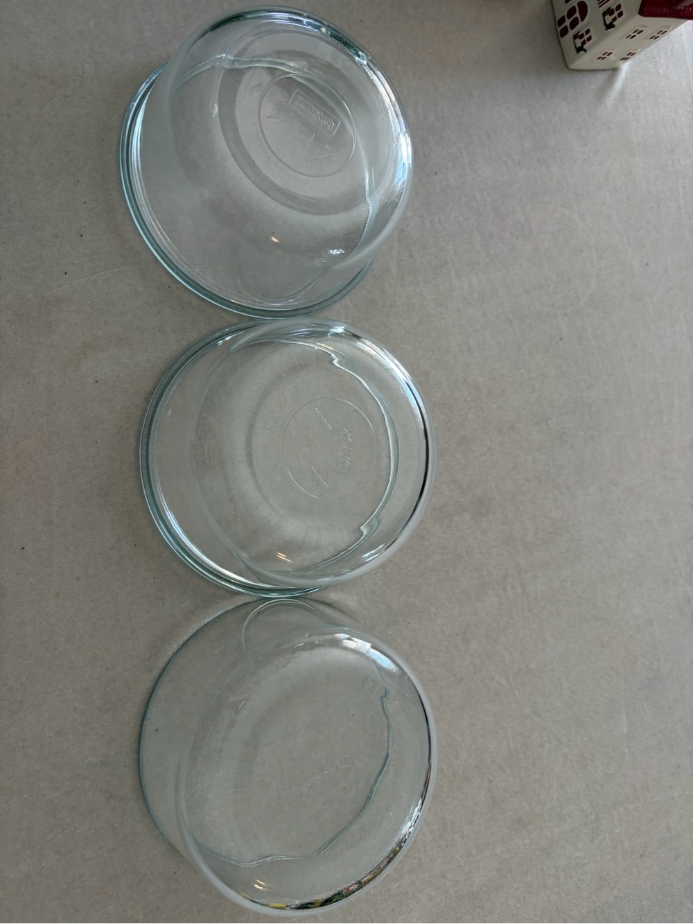 Pyrex Clear Glass Prep Bowls with Aqua Tint set of 3 - Picture 10 of 10